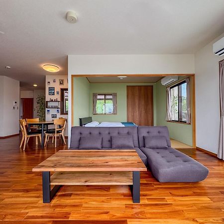 Villa ペンションパシフィカ古宇利 Kui Esterno foto